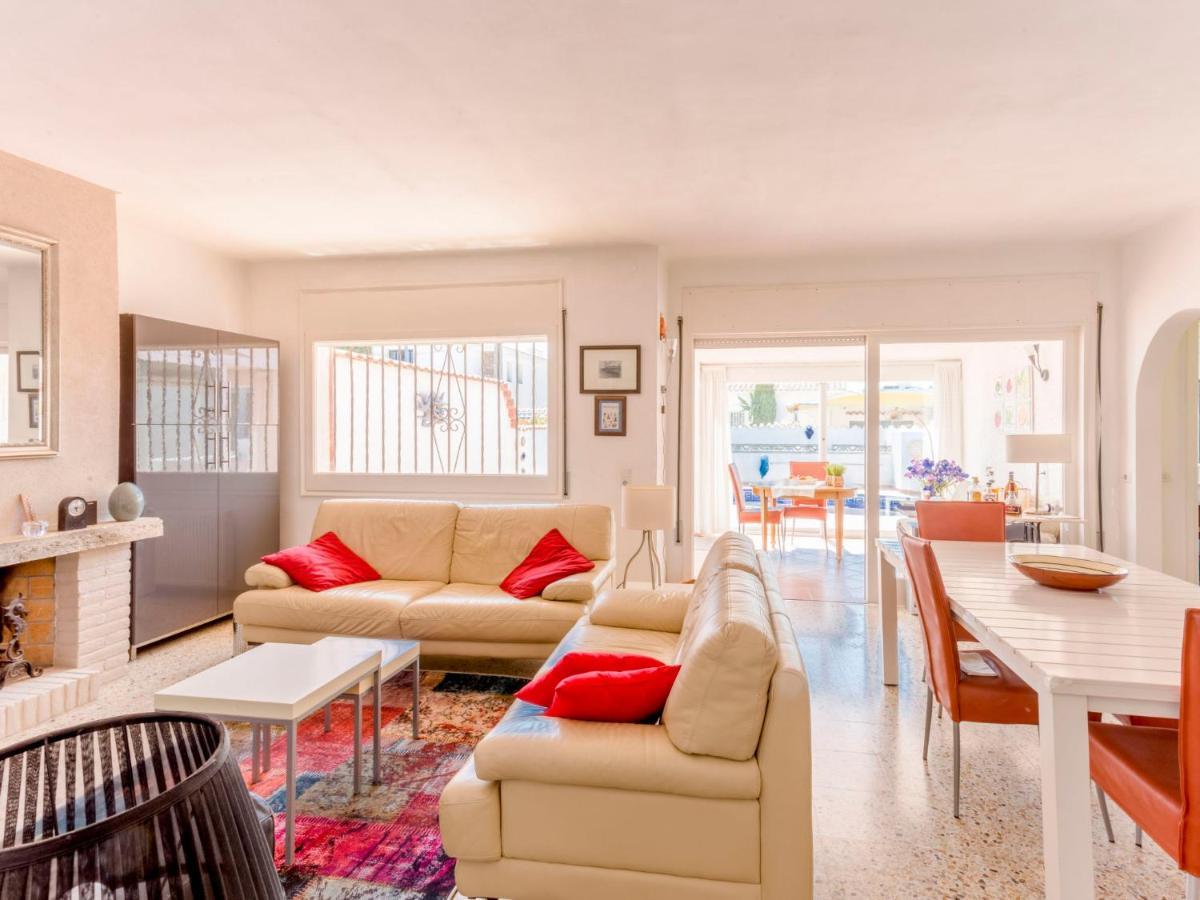 Holiday Home Peni By Interhome إمبوريابرافا المظهر الخارجي الصورة